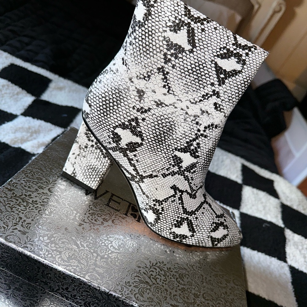 Snake skin boots!